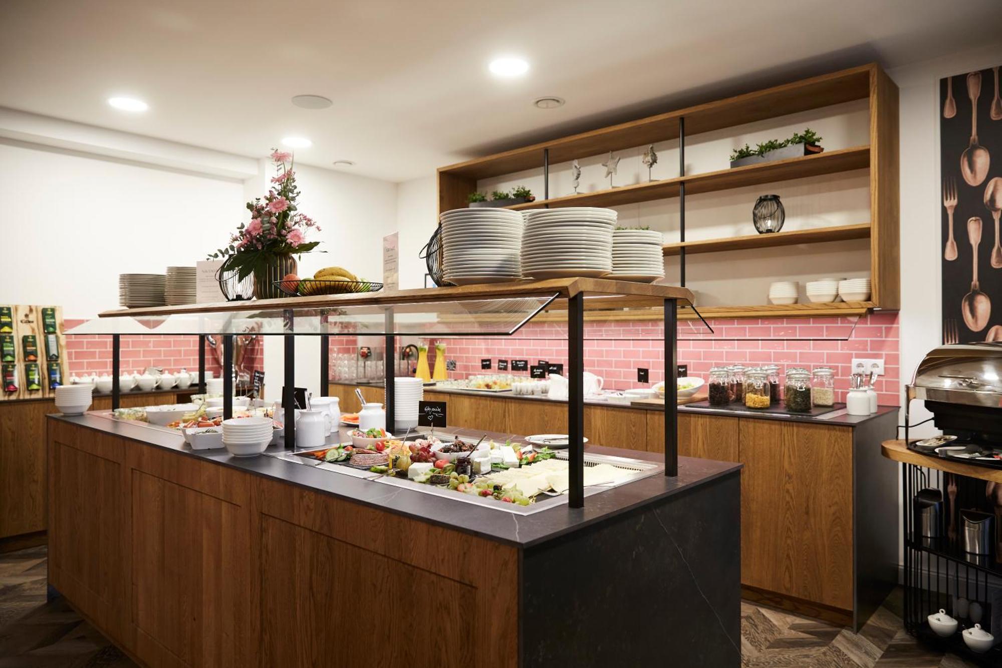 Grand Hotel Nautimar 比苏姆 外观 照片
